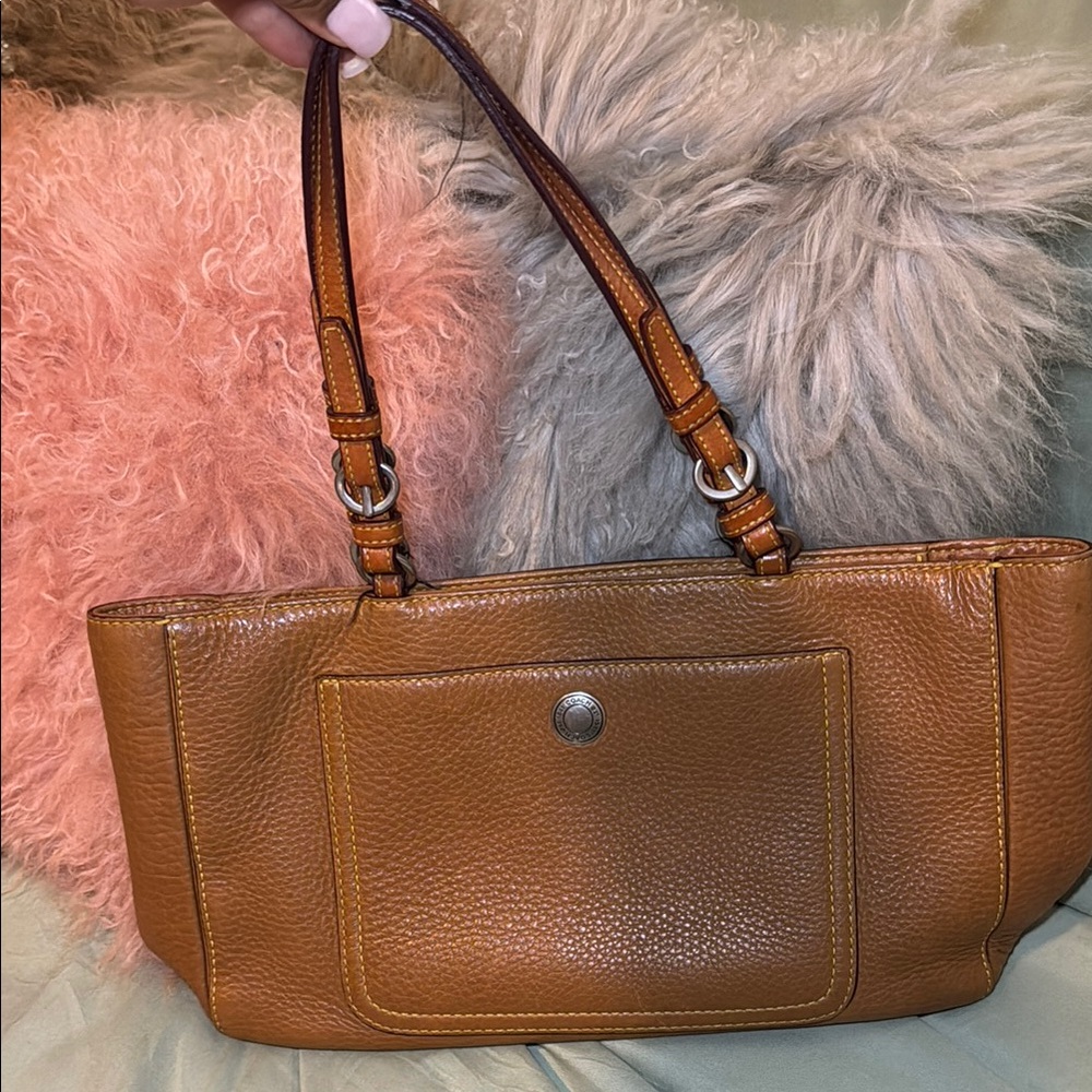 Coach shoulder bag